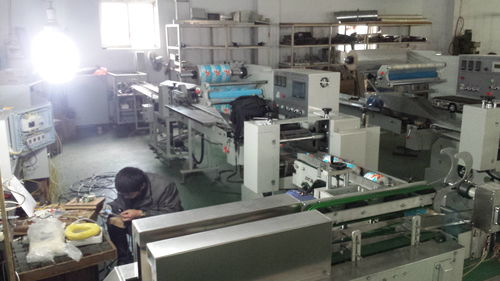 誠(chéng)信鑄就品質(zhì)，專業(yè)成就未來(lái)——青微衛(wèi)生紙包裝機(jī)械廠家的設(shè)備與服務(wù)